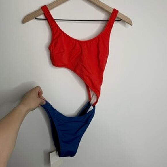 SOLID + STRIPED Jourdan Two Tone Swimsuit Womens New XS - Picture 2 of 12